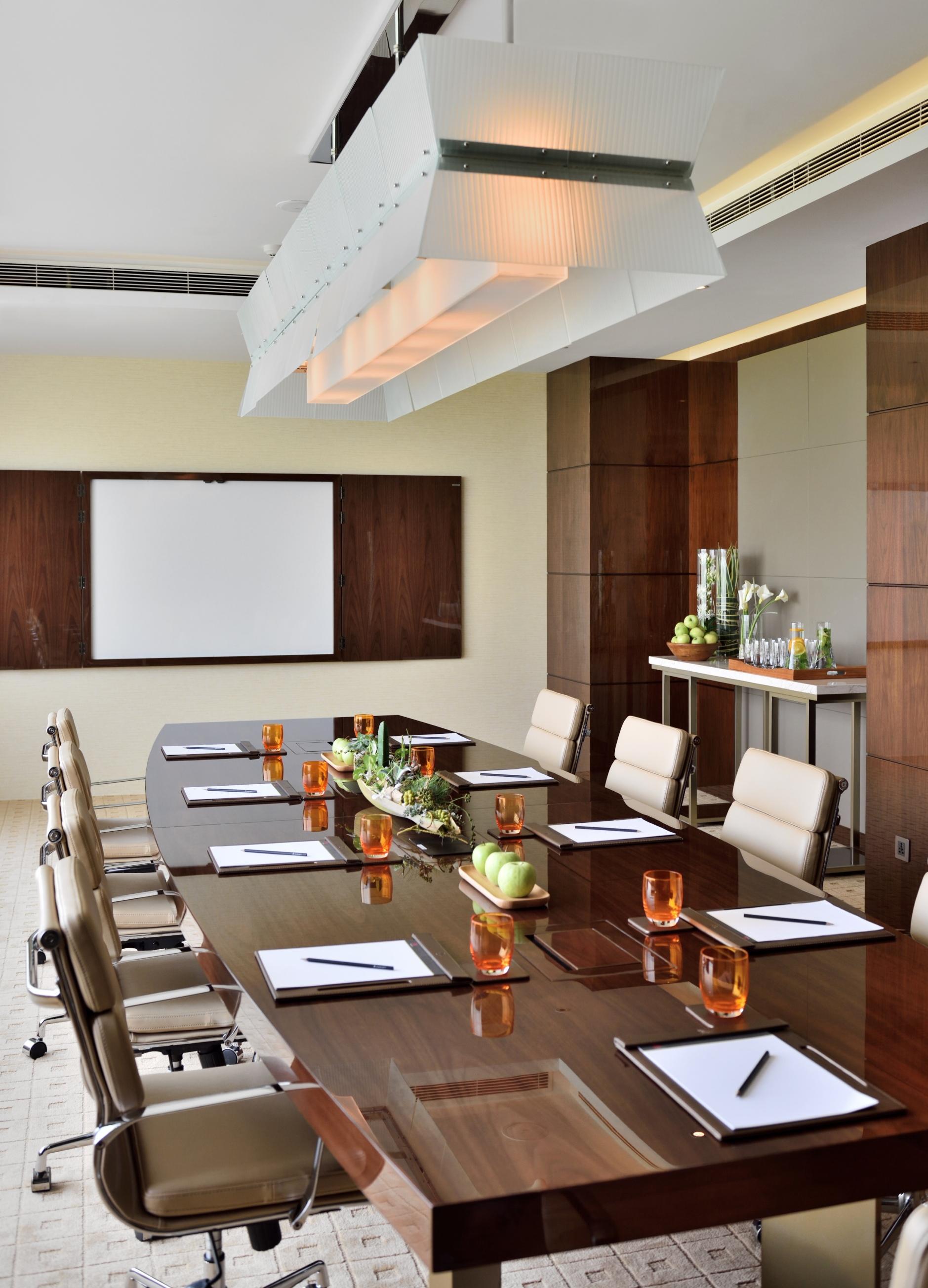 Kochi Marriott Hotel Kültér fotó Meeting room